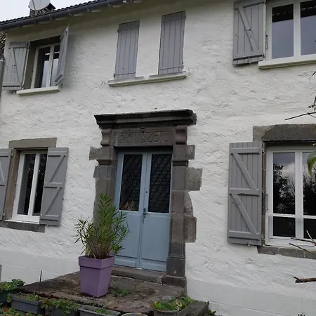 3 A Avec Piscine Vila *